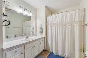 Frontier Cir-1706-023.jpg