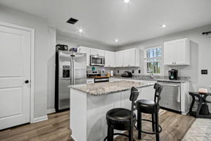  Photo 15