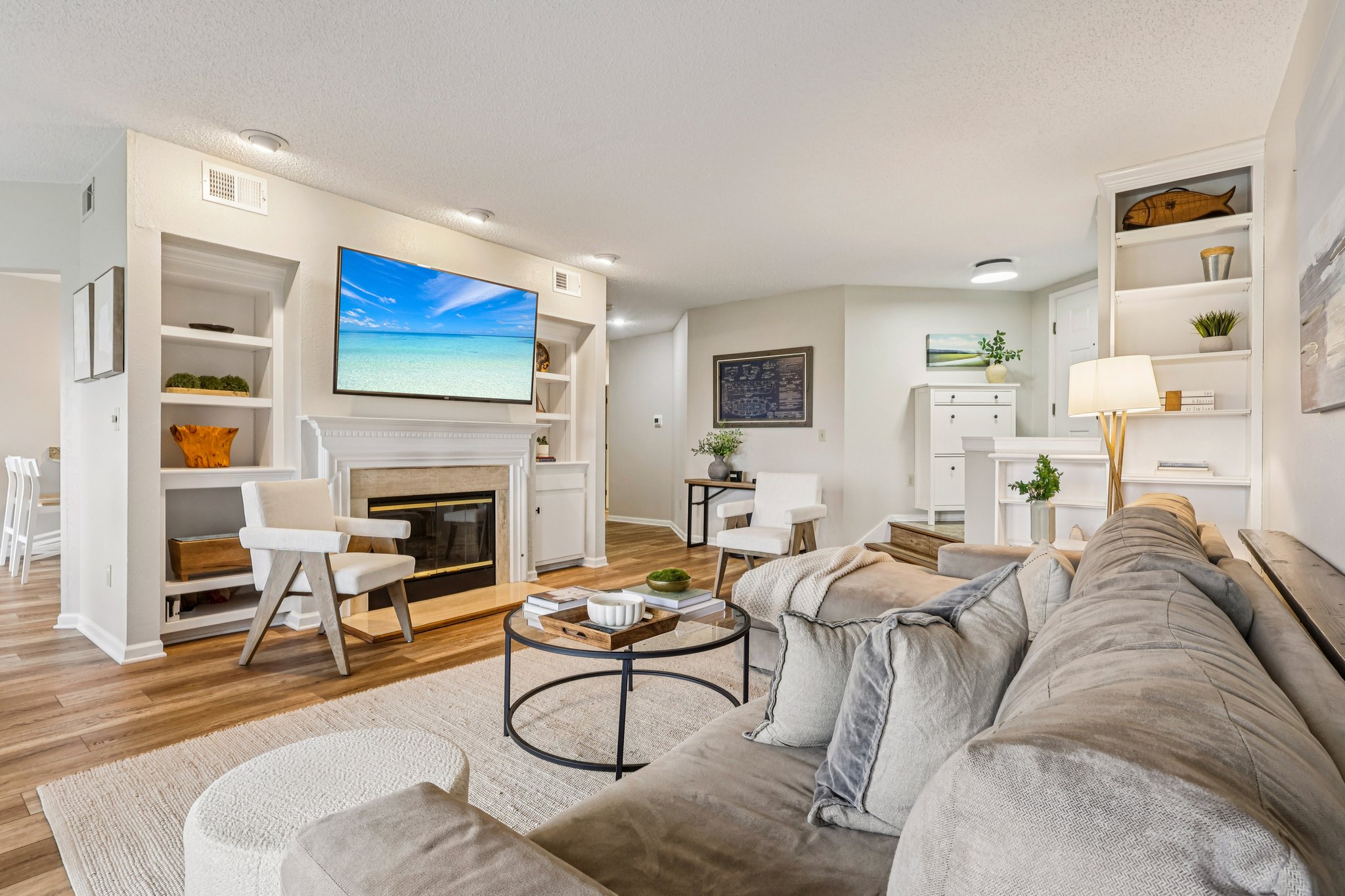 N Monument View-S2403-005.jpg