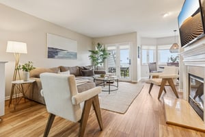 N Monument View-S2403-006.jpg