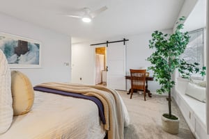 N Monument View-S2403-018.jpg