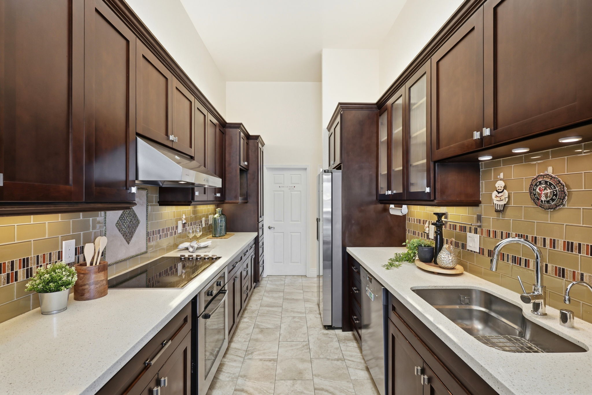 011_F8_608 Portofino Ln