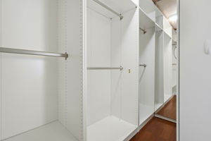 026_F8_608 Portofino Ln