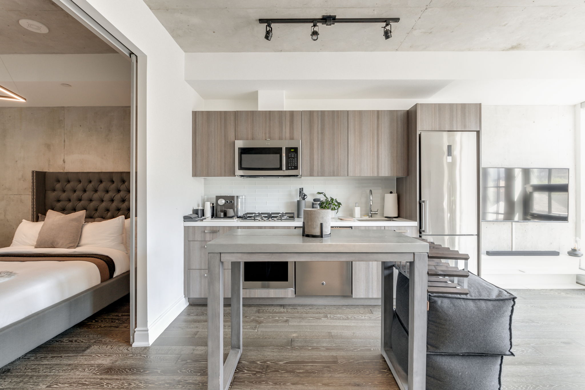 Toronto property showcase — delivered property photograph 10