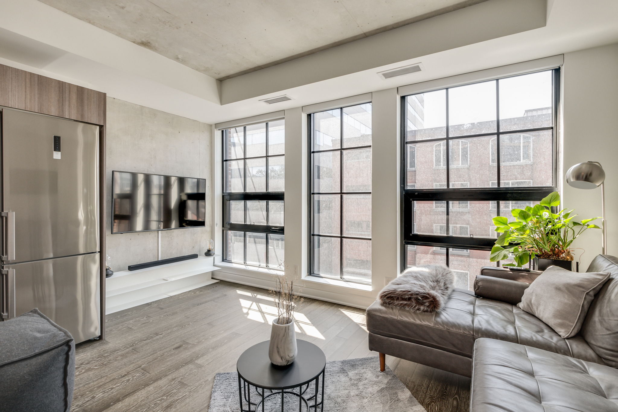 Toronto property showcase — delivered property photograph 11