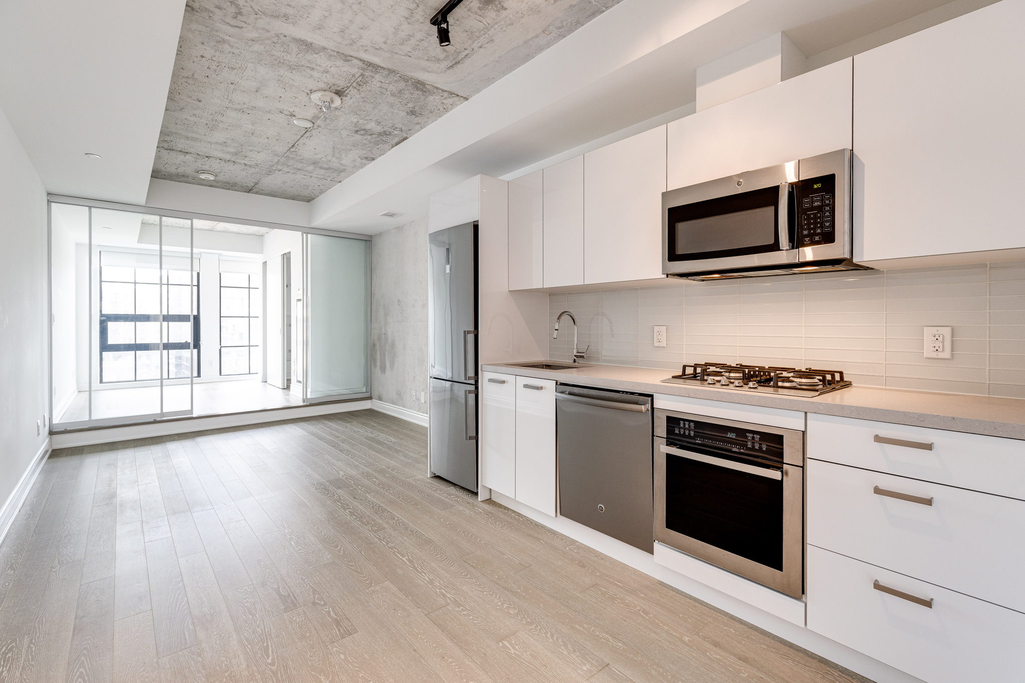 Toronto property showcase — delivered property photograph 5