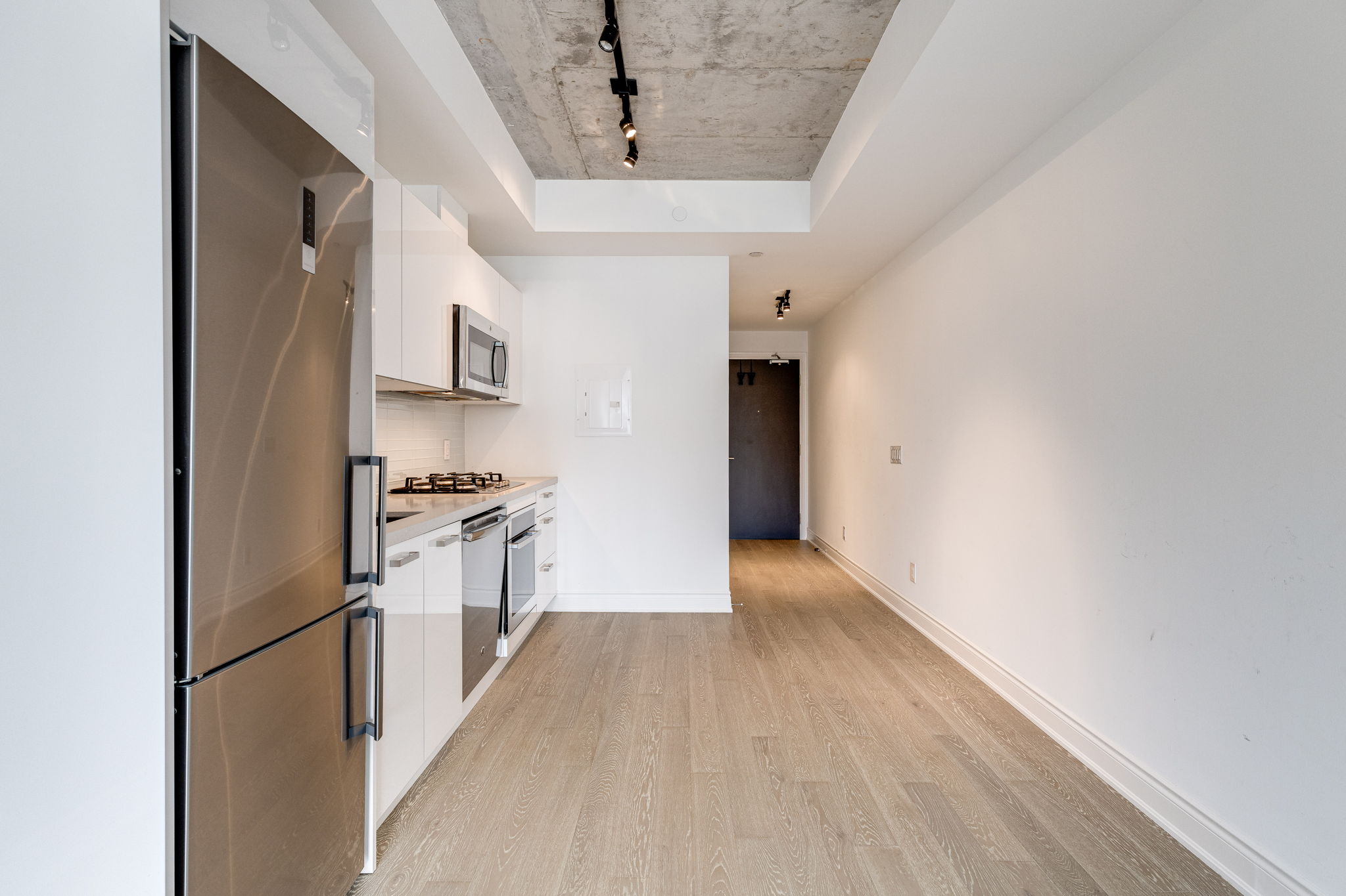 Toronto property showcase — delivered property photograph 9