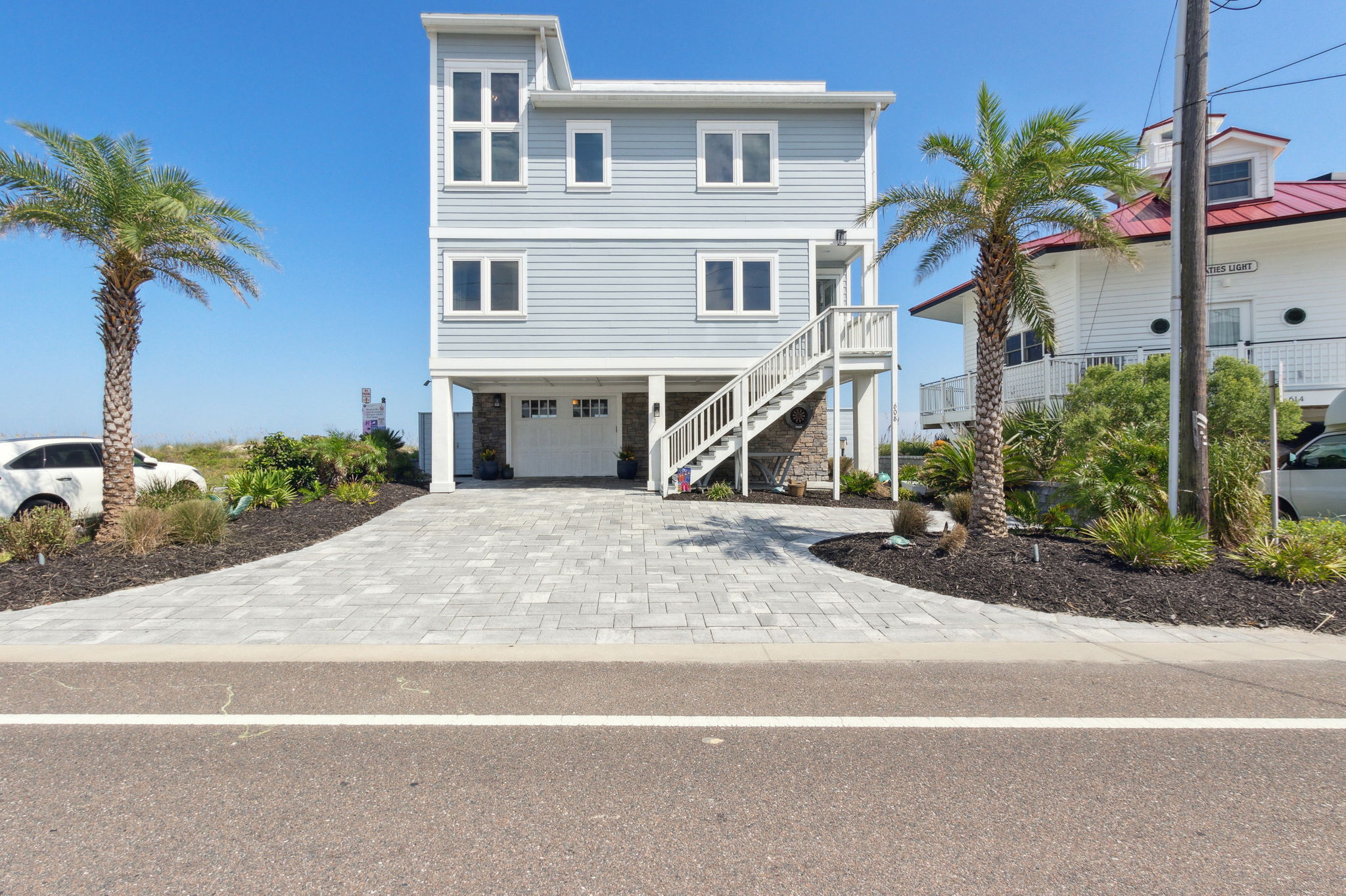 A 4 bedroom 3.5 bathroom ocean front home...Welcome to 608 S Fletcher Ave