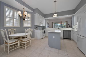 Eat in Kitchen - Kitchen