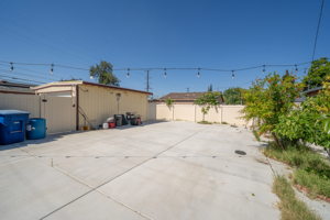 608 W 28th St, San Bernardino, CA 92405, USA Photo 22