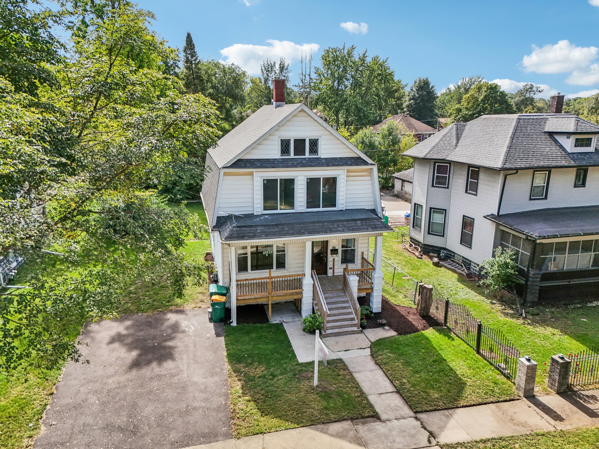Whitley Ave-S0310-037.jpg