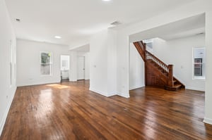 Whitley Ave-S0310-017.jpg