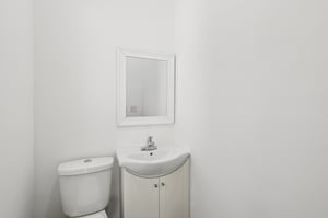 Whitley Ave-S0310-018.jpg
