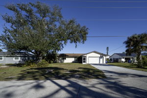  Photo 0