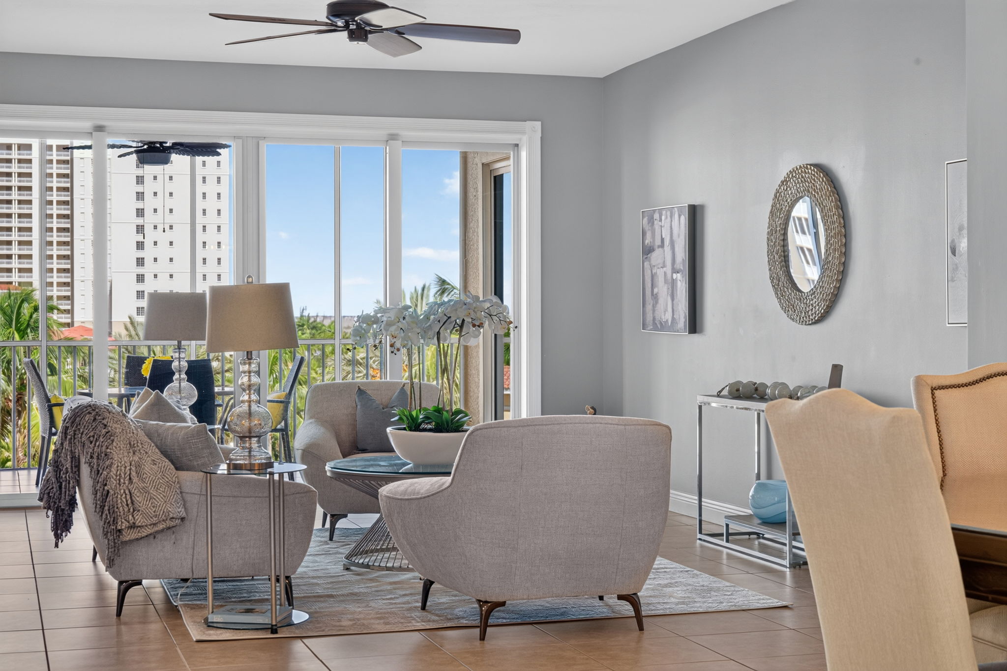 Living Room 4 of 4