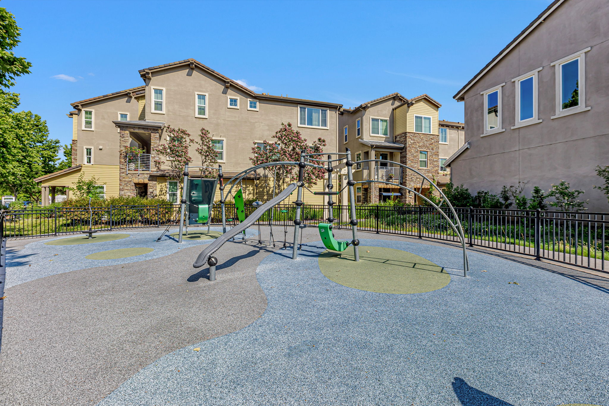 016_6083 Golden Vista Dr