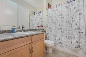  Photo 44