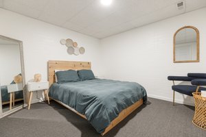  Photo 31