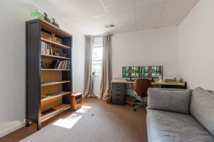  Photo 49