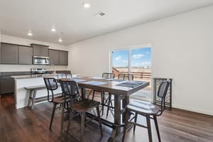 Holstein Dr-S0203-011.jpg