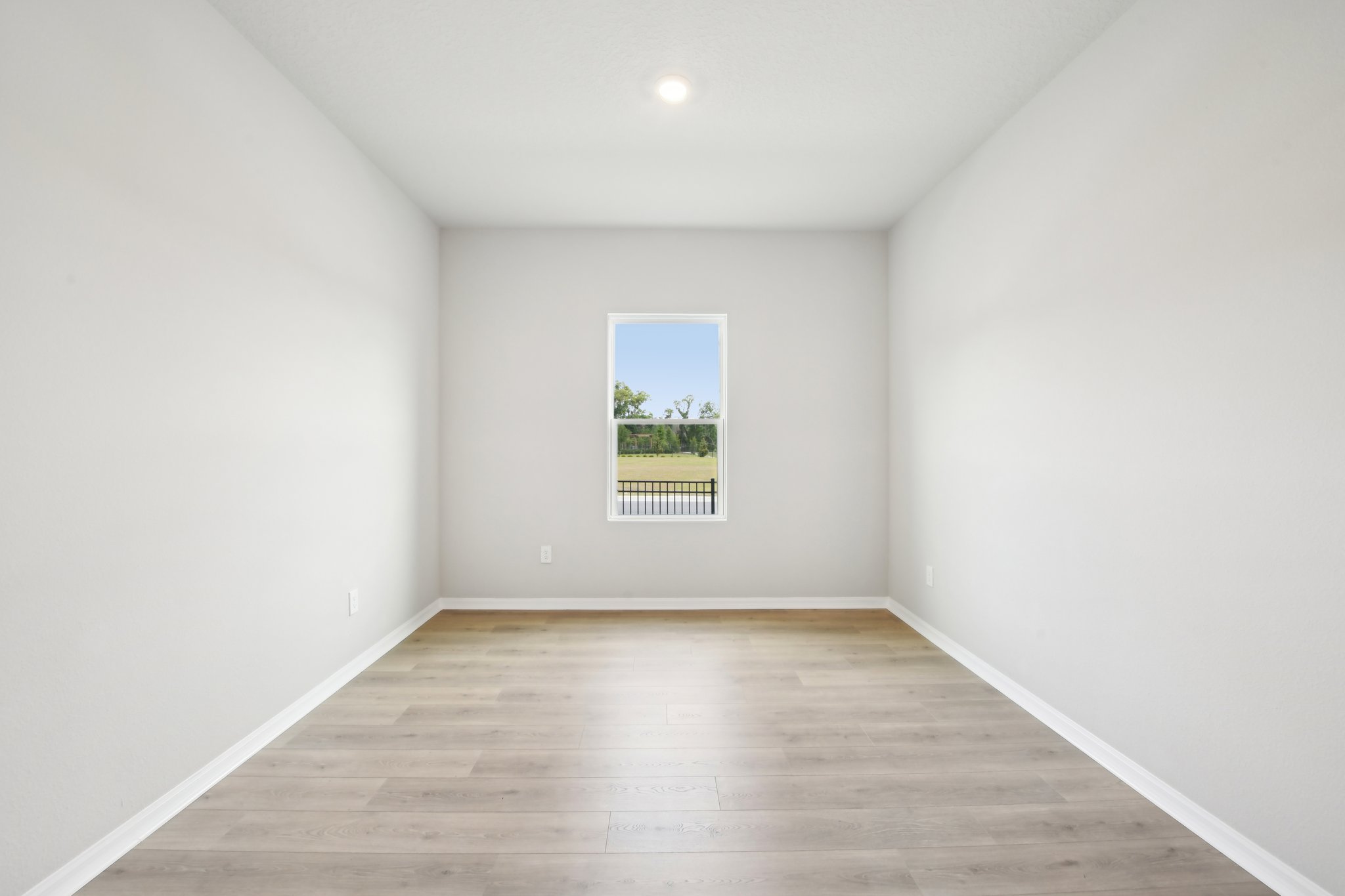 Sacred Oak Ave-2304-027.jpg