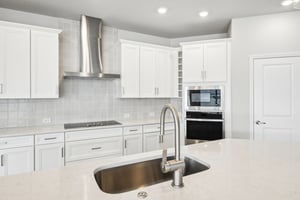 Sacred Oak Ave-2304-015.jpg