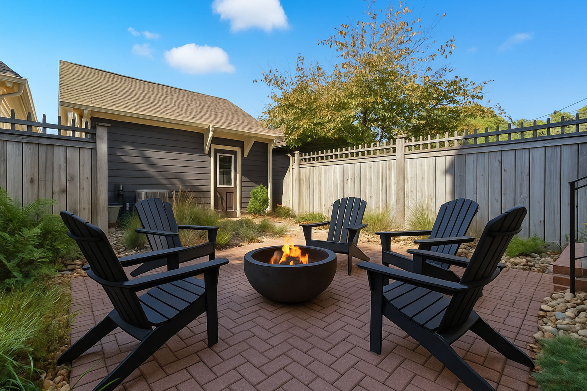 Private courtyard