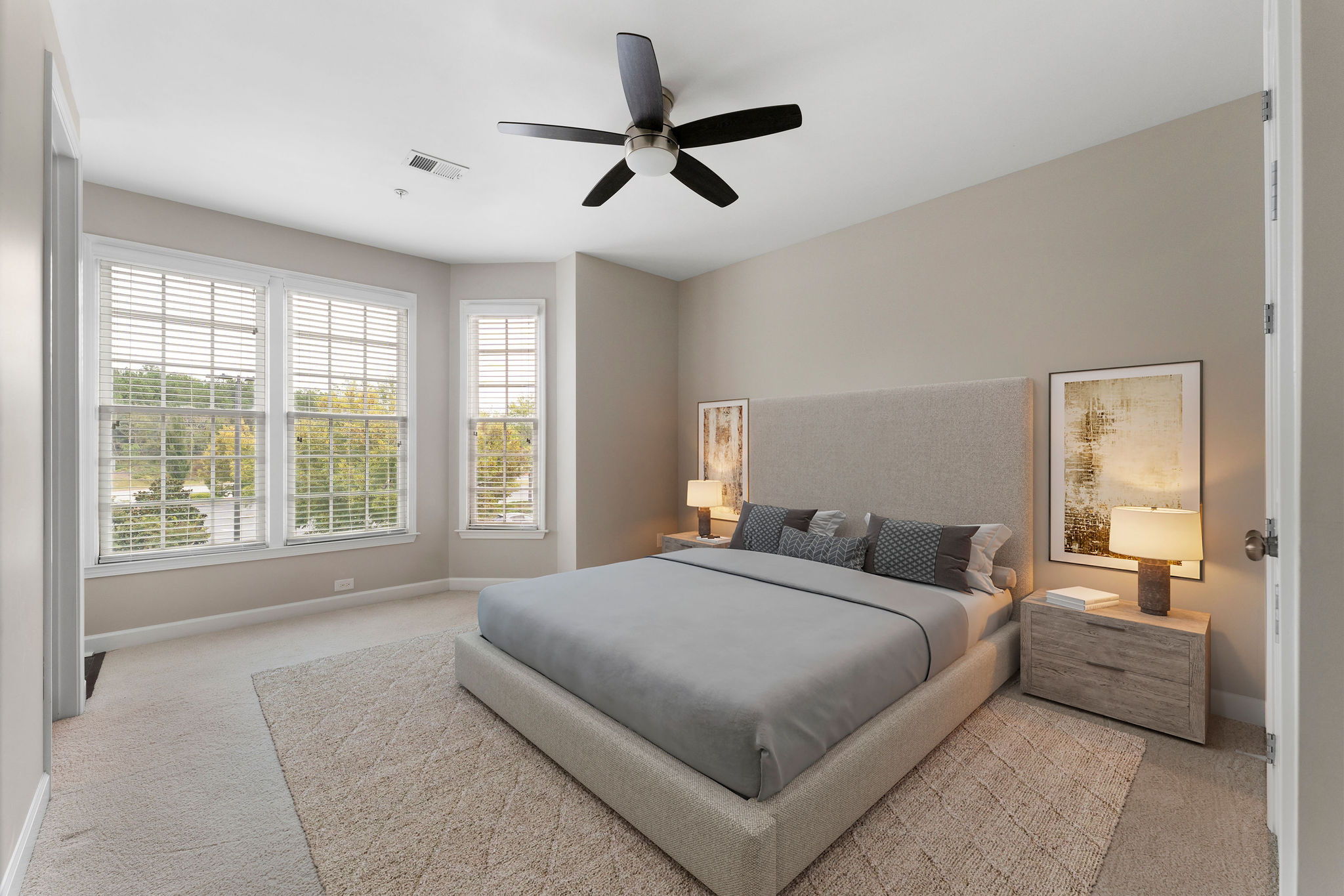 Main level bedroom