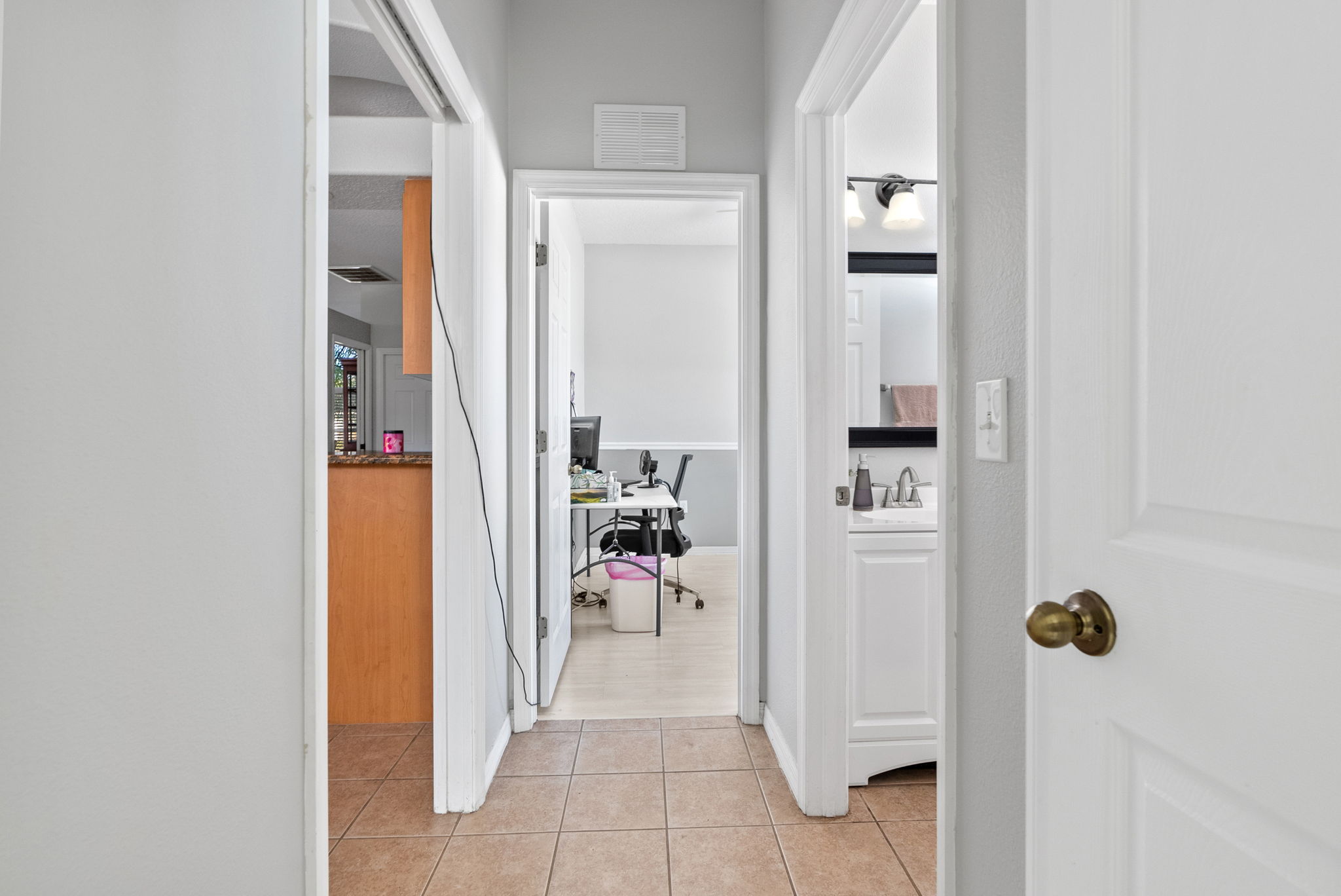 6088 Kinlock Ave, Spring Hill, FL 34608, USA Photo 27