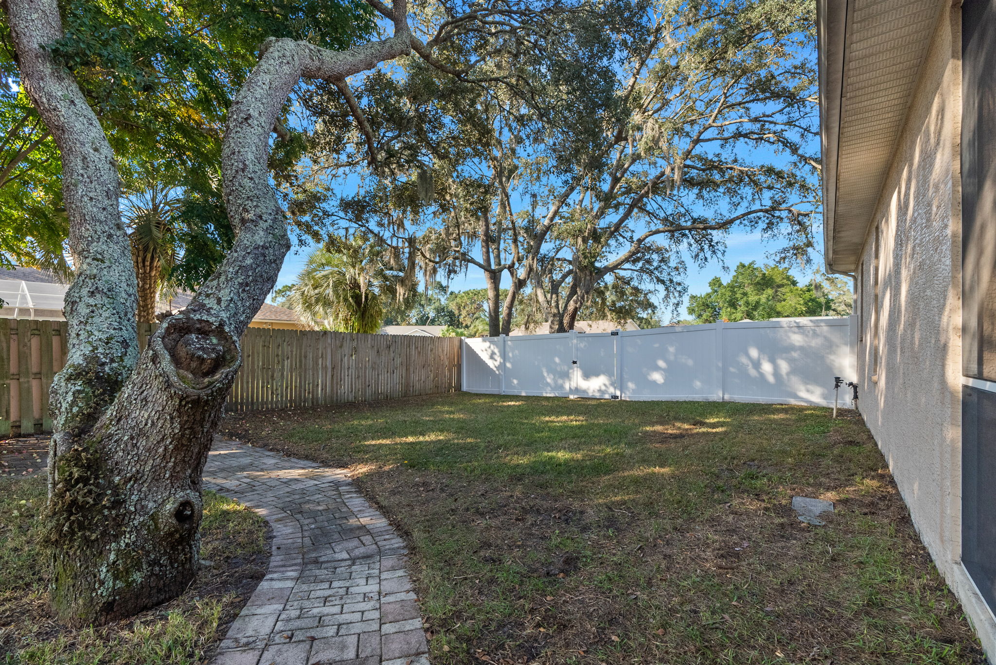 6088 Kinlock Ave, Spring Hill, FL 34608, USA Photo 45