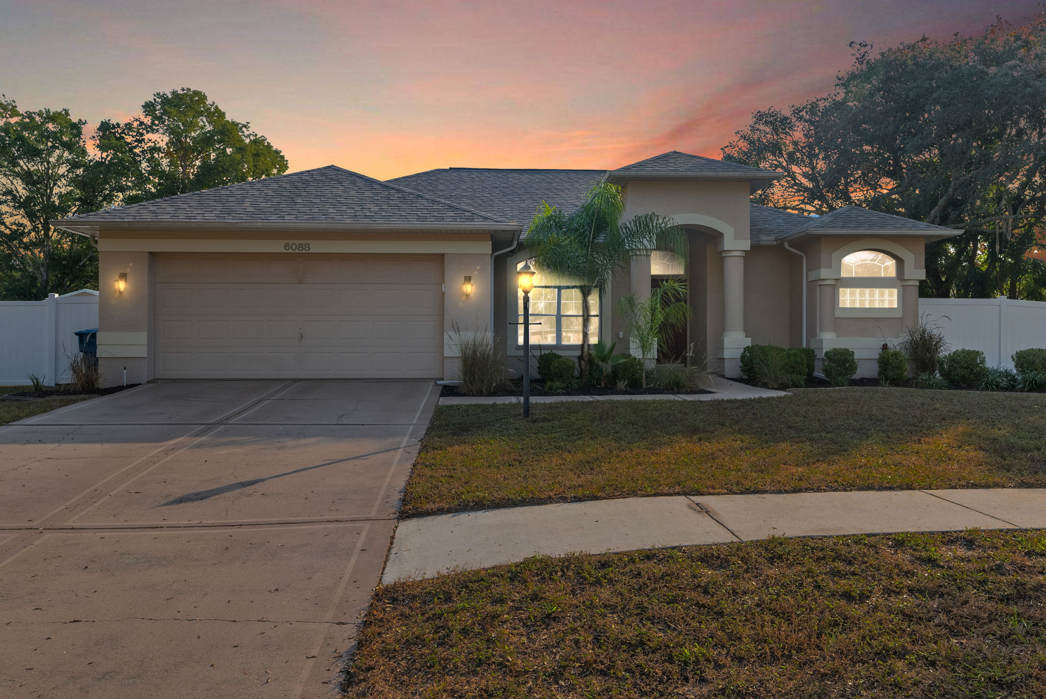 6088 Kinlock Ave, Spring Hill, FL 34608, USA