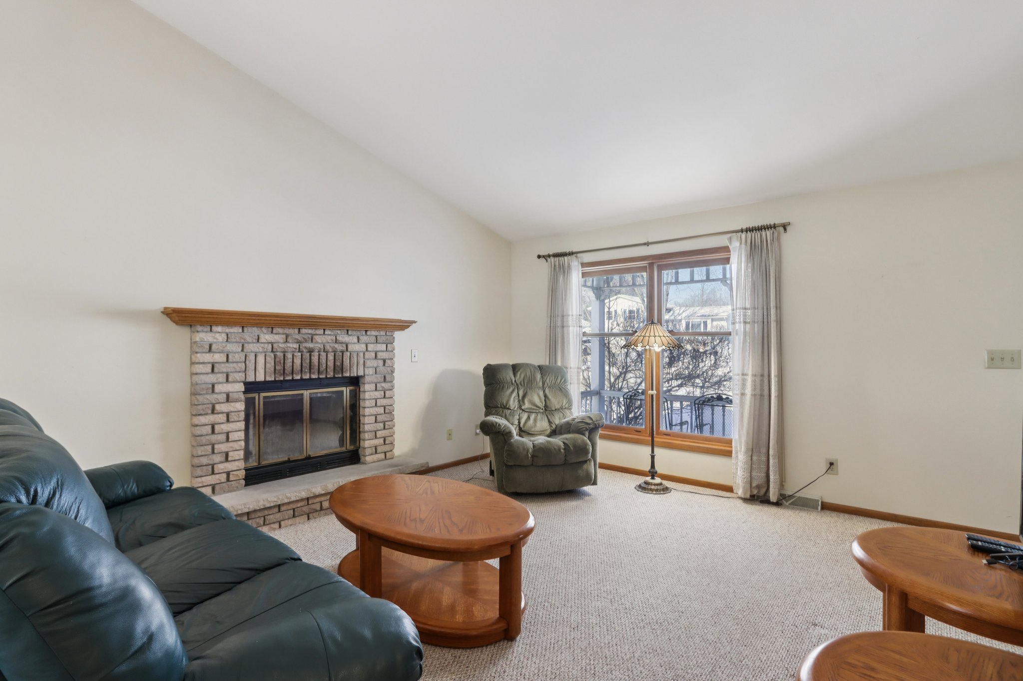 7 Nations Dr-S2901-011.jpg