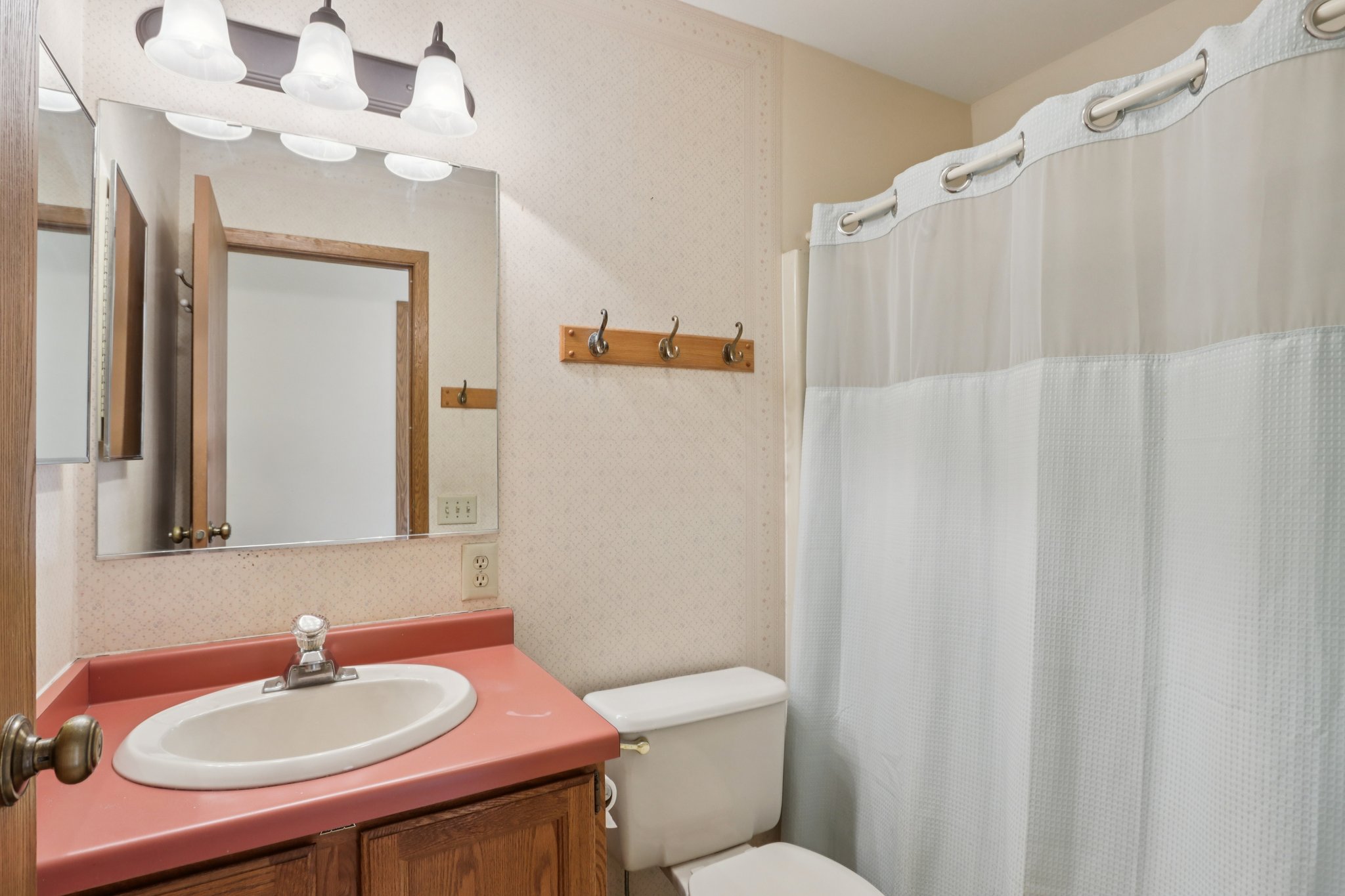 7 Nations Dr-S2901-029.jpg