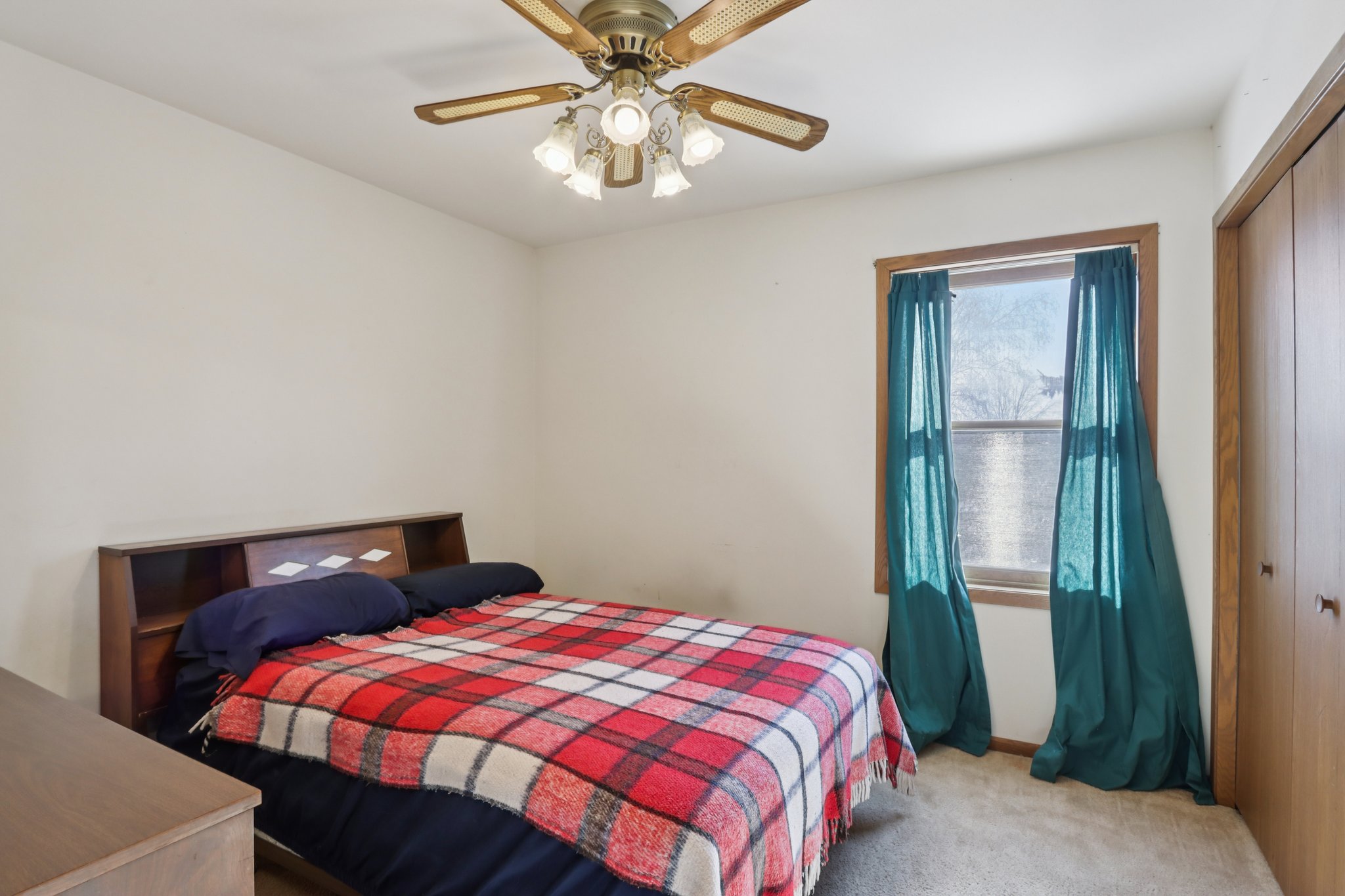 7 Nations Dr-S2901-032.jpg