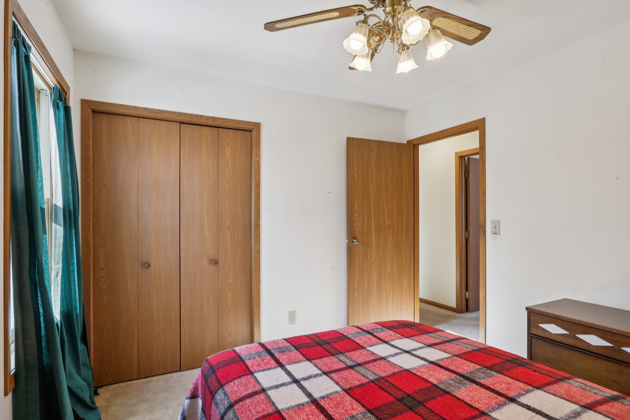 7 Nations Dr-S2901-033.jpg