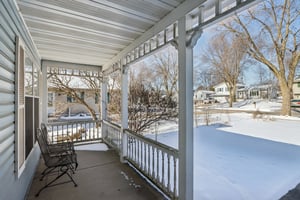 7 Nations Dr-S2901-005.jpg