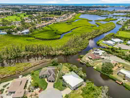 Colonial Bay Dr-1806-007.jpg