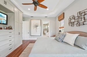 Colonial Bay Dr-1806-039.jpg