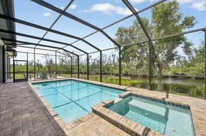 Colonial Bay Dr-1806-055.jpg