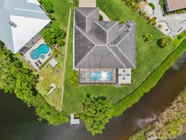 Colonial Bay Dr-1806-059.jpg