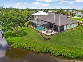 Colonial Bay Dr-1806-061.jpg