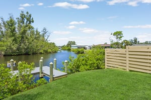 Colonial Bay Dr-1806-070.jpg