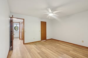 Meredith Ln-S1610-026.jpg