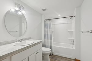 Meredith Ln-S1610-031.jpg