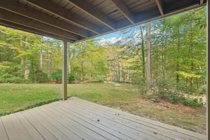 Meredith Ln-S1610-038.jpg