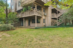 Meredith Ln-S1610-041.jpg