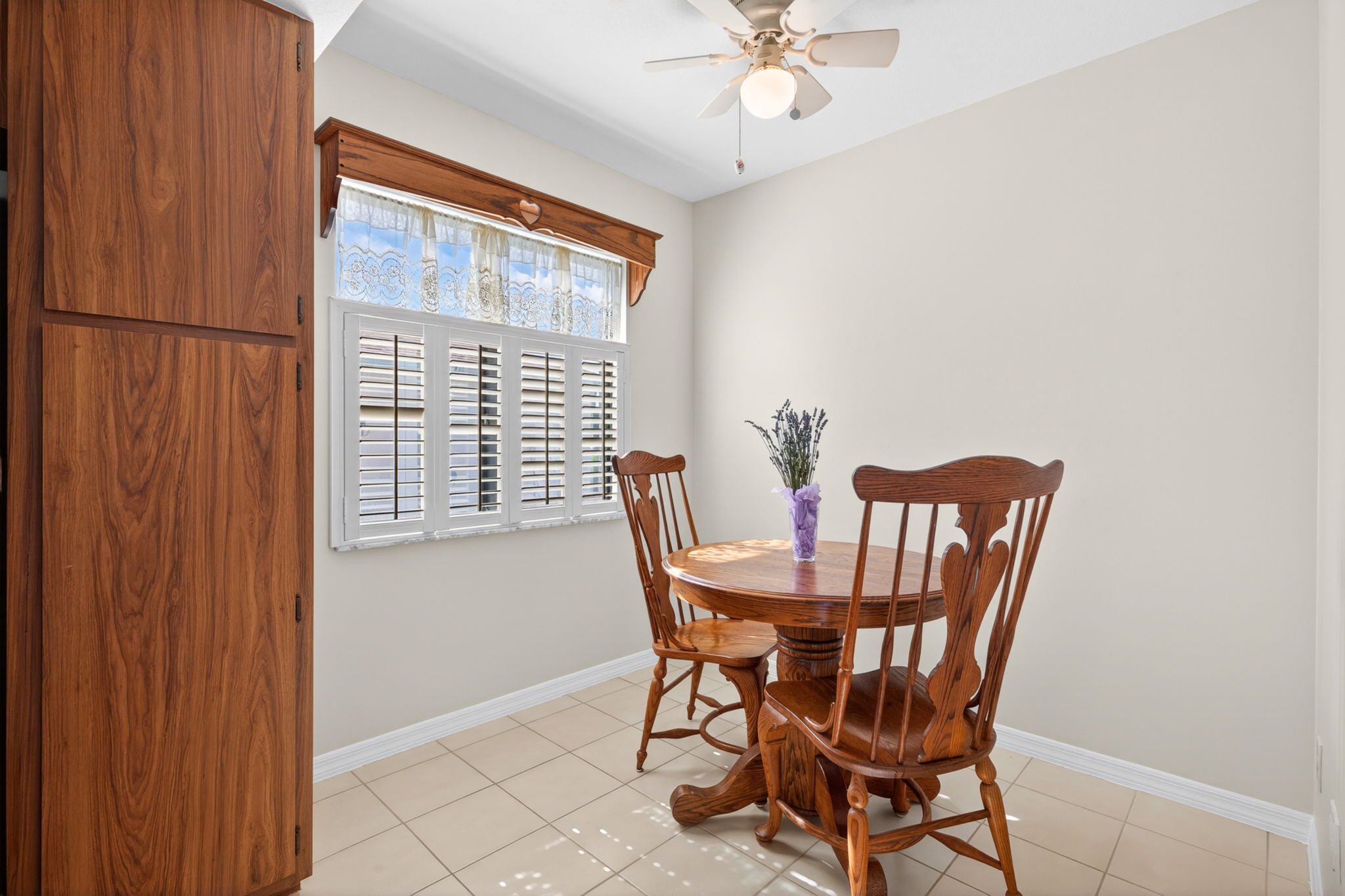 Breakfast Nook
