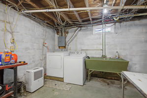  Photo 29
