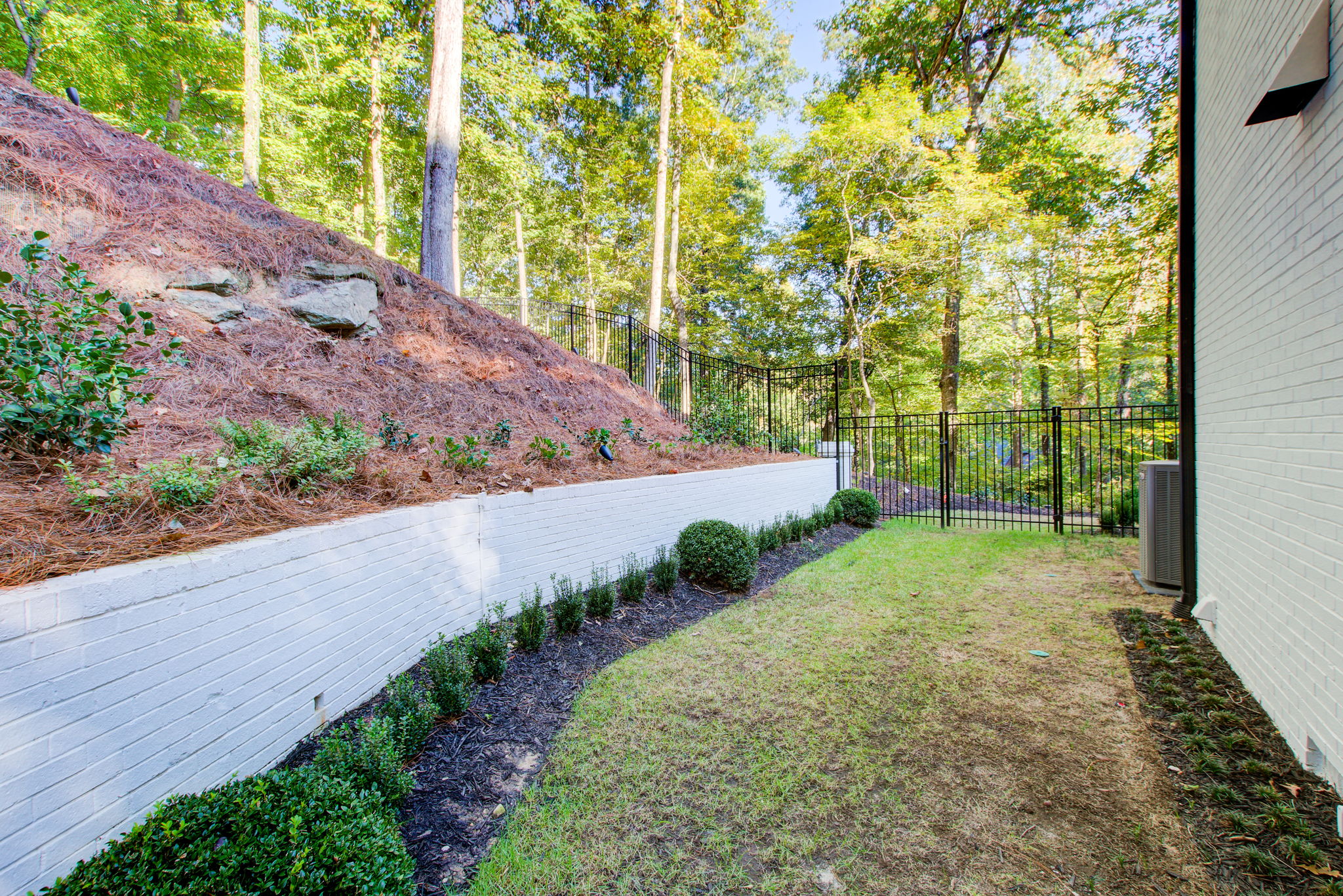22 Exterior Side Yard