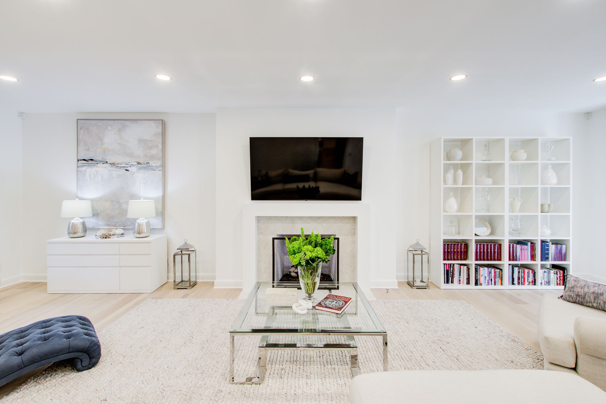 31 Formal Living Room A